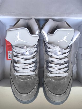 Jordan 5 Wolf Grey
