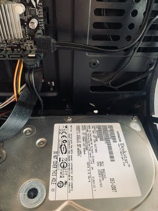 PC AMD Ryzen + Monitor HP Full HD + Corsair K55