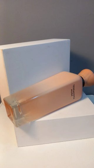 Adolfo Domínguez Terracota Musk Colonia