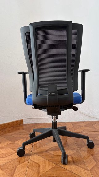 Silla de escritorio con ruedas azul