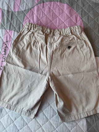 Bermudas H&M niño beige