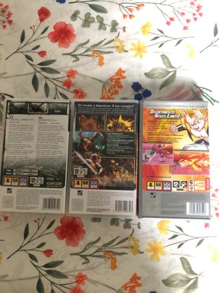 Set 3 Giochi PSP: Monster Hunter, Untold Legends,