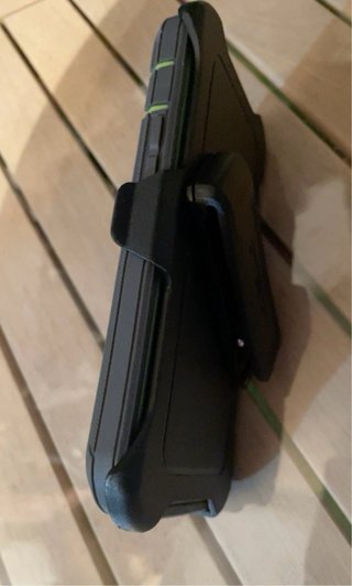 Funda OtterBox Defender iPhone 14