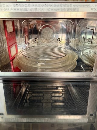Microondas y Horno Whirlpool 33L