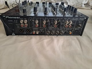 Mesa de mezclas Pioneer DJM-700 Negra