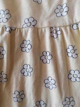 2 Vestidos bebe 6-9 meses