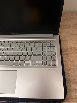 ASUS VivoBook 15 i5-1335U | 8GB RAM | 512GB SSD