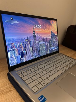ASUS VivoBook 15 i5-1335U | 8GB RAM | 512GB SSD