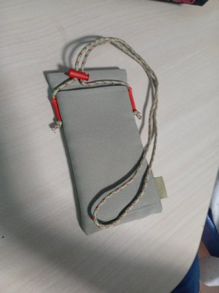 Funda para guardar el móvil