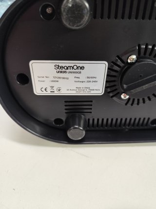 Cepillo de vapor SteamOne Unilys