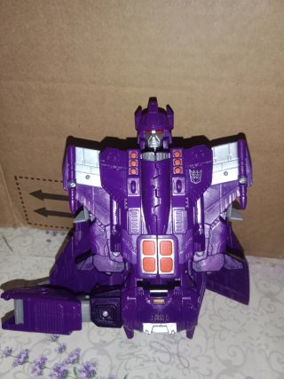 Transformers Combiner Wars Cyclonus Galvatronus