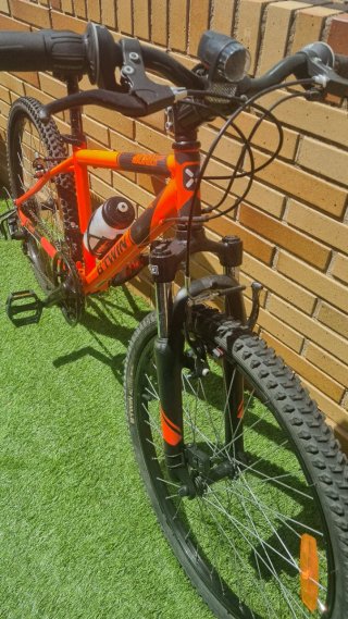 Bicicleta Rockrider 500 24' Naranja fluor