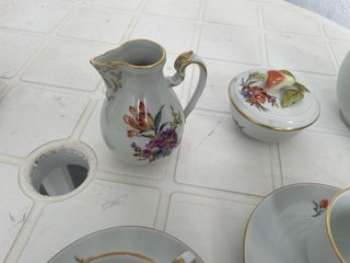 Juego de café de porcelana 15 piezas