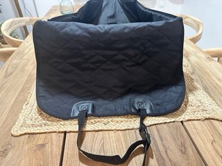 Cama / Protector asiento coche mascotas