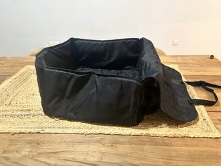 Cama / Protector asiento coche mascotas