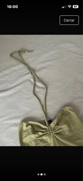 Top haltero verde Urban Outfitters Talla S