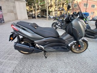 Yamaha XMAX 300 Tech MAX Gris