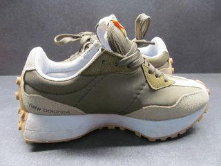 New Balance 327 kaki/grigio
