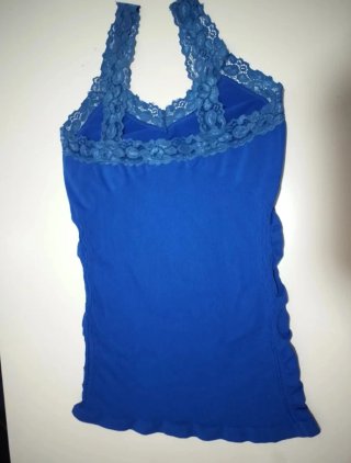 Camiseta azul con puntilla Talla M/L
