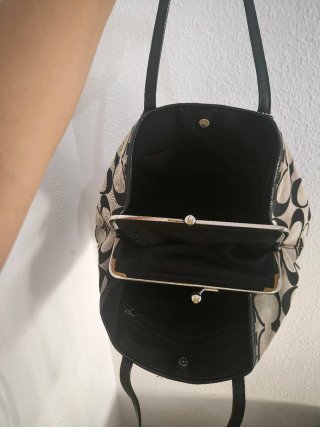 Bolso Coach Beige y Negro original