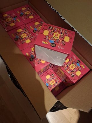 Scatola sigillata Panini 16 scatole cromos Spagna 2026