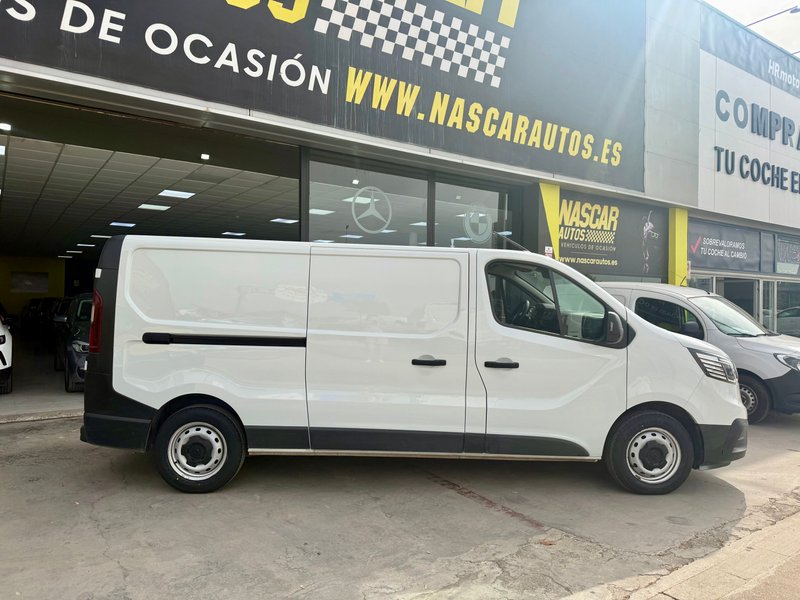 Renault Trafic 2022, foto 3