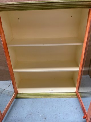 Vitrina pequeña colgante madera y cristal