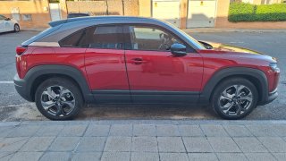 Mazda MX-30 2020