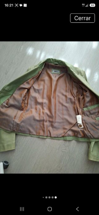 Chaqueta de piel verde talla M