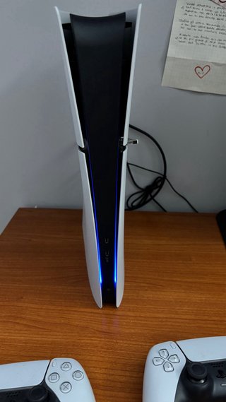 PlayStation 5 825GB + 2 DualSense