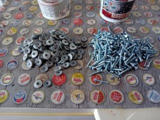 Tornillos y arandelas