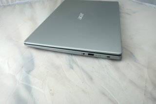 Portátil Acer Aspire 5 Ryzen 5 8GB RAM