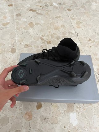 Botas de fútbol Nike negras
