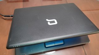 Portátil Compaq Presario C700