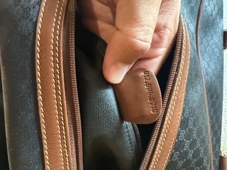 Bolsa de viaje Gucci negra