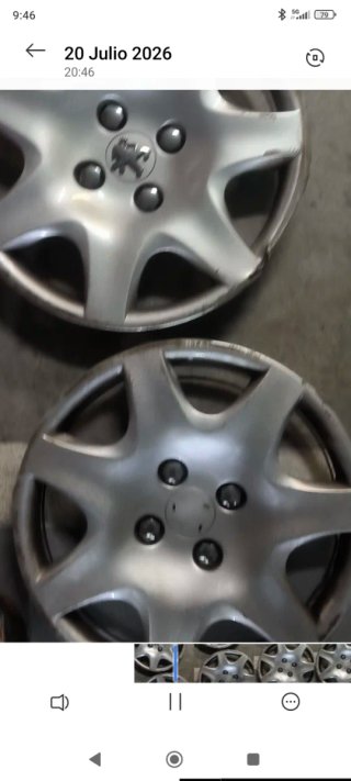 Tapacubos Peugeot