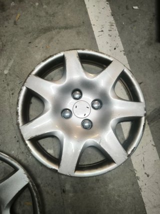 Tapacubos Peugeot