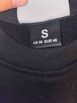 Lote 3 Prendas: Sudadera Carhartt, Polo y Camiseta