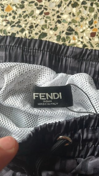 Fendi Pantaloncini Nuovi Taglia M