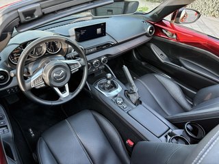 MAZDA MX5 ND RF 2.0 184CV Manual Excl. Line 2025