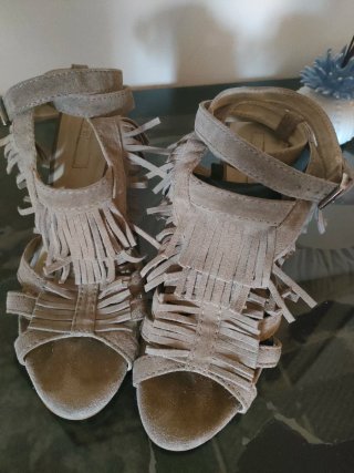 Sandali Zara Beige con Frange