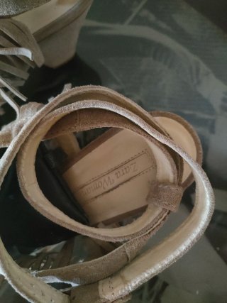 Sandali Zara Beige con Frange
