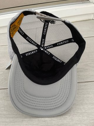 Gorra Corteiz Gris Estrellas y Logo