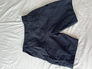 Pantalón senderismo gris Brugi