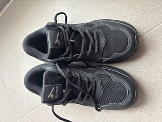 Zapatillas deportivas negras Décimas