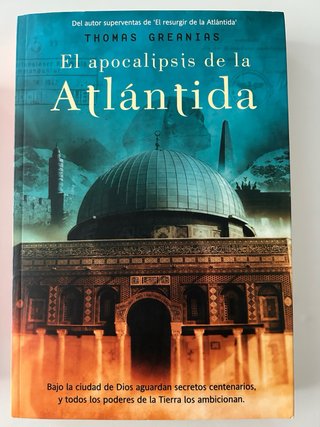 Lote de libros La Atlántida en España.
