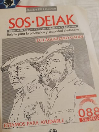 Lote Euskadi: Cartas, Libros y Pegatinas Antiguas
