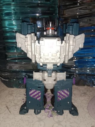 Transformers Combiner Wars Onslaught Bruticus