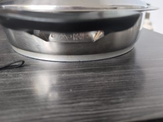 Olla sartén AMC 28 cm con tapa