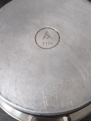 Olla sartén AMC 28 cm con tapa